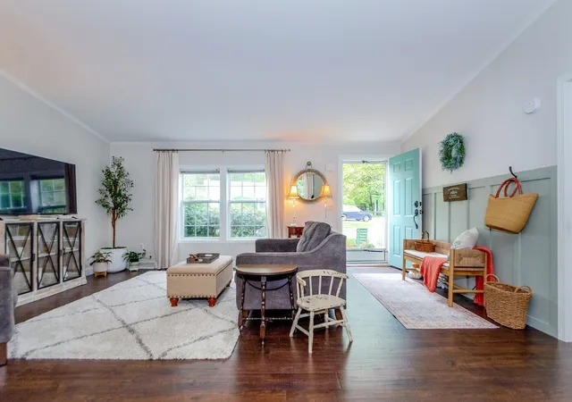 Photo 3 of Single family home for sale at 701 Oak Point Dr, Middleboro, MA 02346 | MLS# 73584922 | Listing updated on 2026-10-23