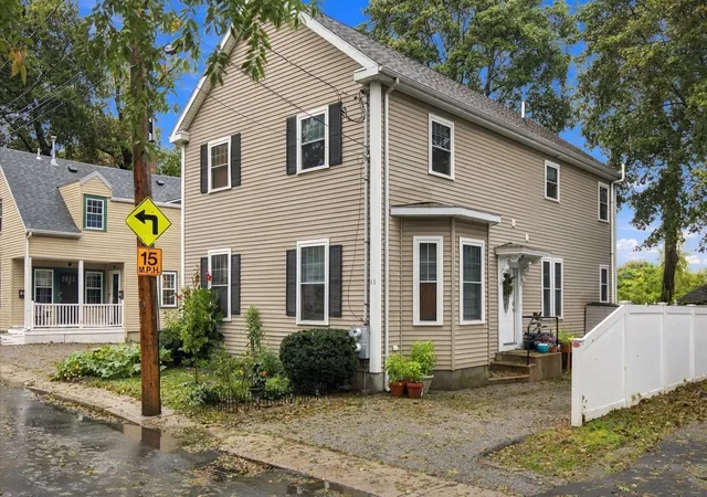 Photo 2 of Sale Pending at 11 13 Rushmore St #11, Brighton, MA 02135 | MLS# 73584495 | Listing updated on 2026-10-22