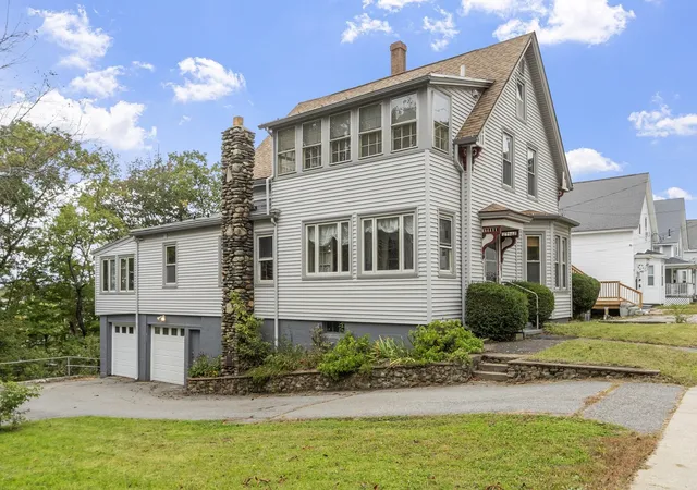Photo 2 of Single family home for sale at 265 Pine St, Gardner, MA 01440 | MLS# 73585091 | Listing updated on 2026-10-16