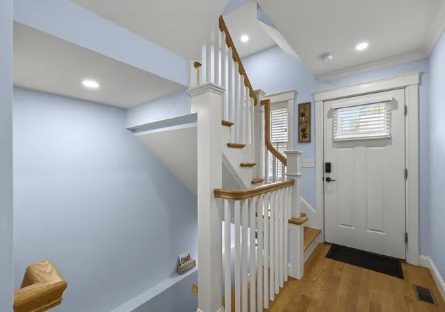 Listing Photo 5 - Condo for sale in building located at 5 Orch Vw Cir, Framingham, MA 01702 - Unit #5