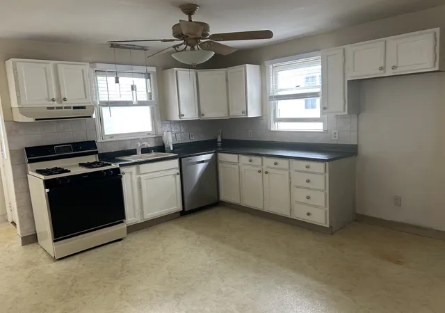 Photo 2 of Single family home for sale at 331 Vane St, Revere, MA 02151 | MLS# 73574412 | Listing updated on 2026-09-13