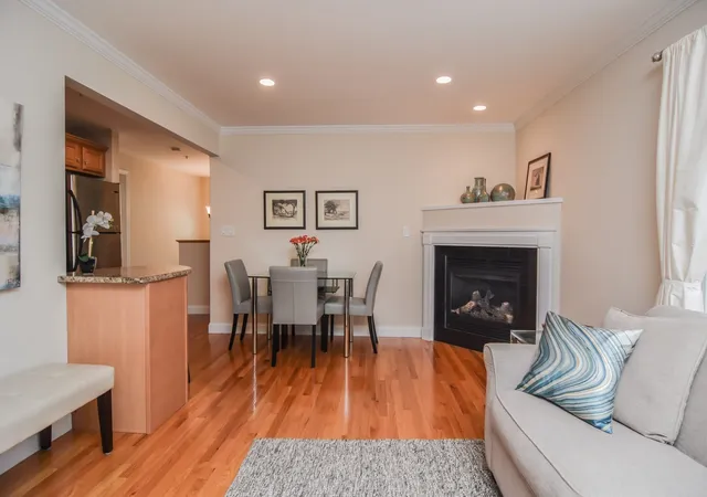 Listing Photo 4 - Condo for sale in building located at 112 Porter St, Melrose, MA 02176 - Unit #5
