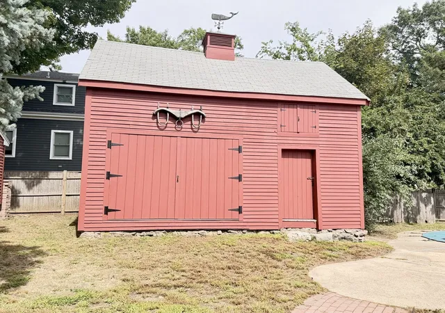 Photo 3 of Single family home for sale at 63 Johnson, West Roxbury, MA 02132 | MLS# 73574548 | Listing updated on 2026-09-13