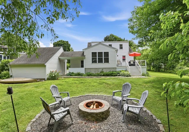 Photo 1 of Single family home for sale at 88 Southfield Rd, Concord, MA 01742 | MLS# 73574491 | Listing updated on 2026-09-13
