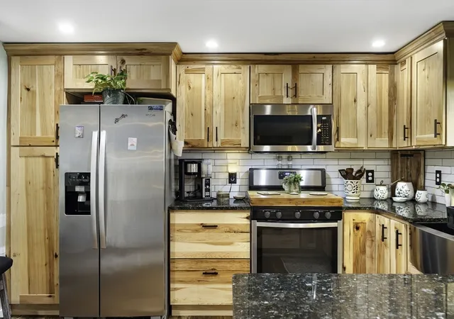 Photo 3 of Single family home for sale at 284 Buck Pond Rd, Westfield, MA 01085 | MLS# 73550521 | Listing updated on 2026-10-28