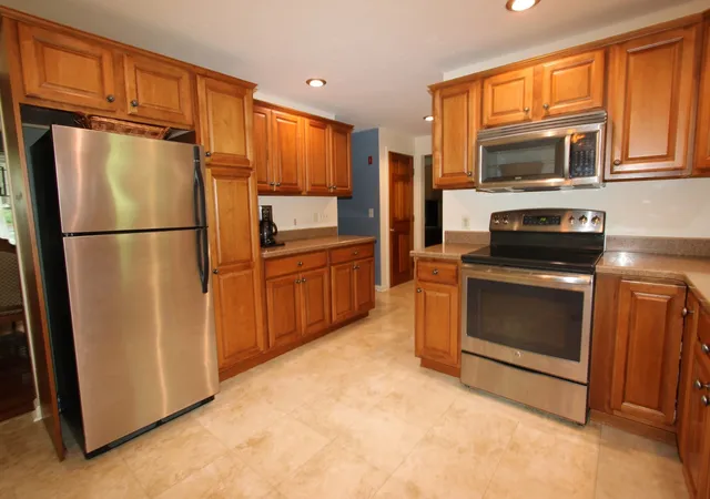 Photo 2 of Single family home for sale at 32 Sibley Rd, Sutton, MA 01590 | MLS# 73579445 | Listing updated on 2026-10-12
