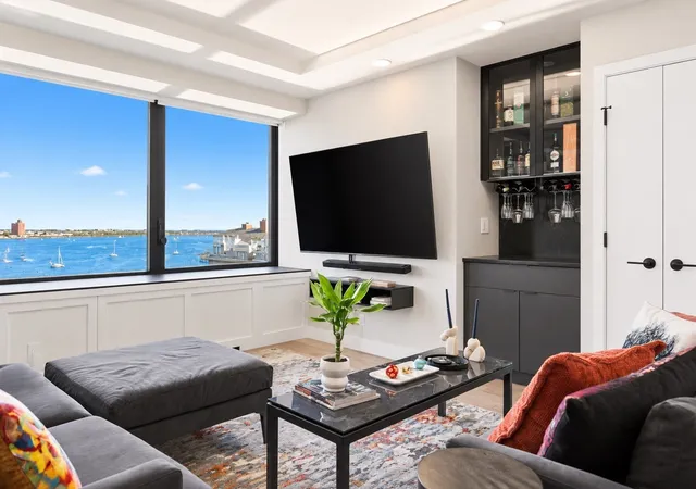 Photo 3 of Sale Pending at 65 E India Row #10E, Boston, MA 02110 | MLS# 73580391 | Listing updated on 2026-10-09