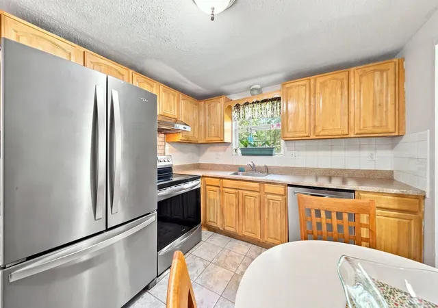 Photo 4 of Sale Pending at 75 Mark Ter #75, Randolph, MA 02368 | MLS# 73570363 | Listing updated on 2026-09-15