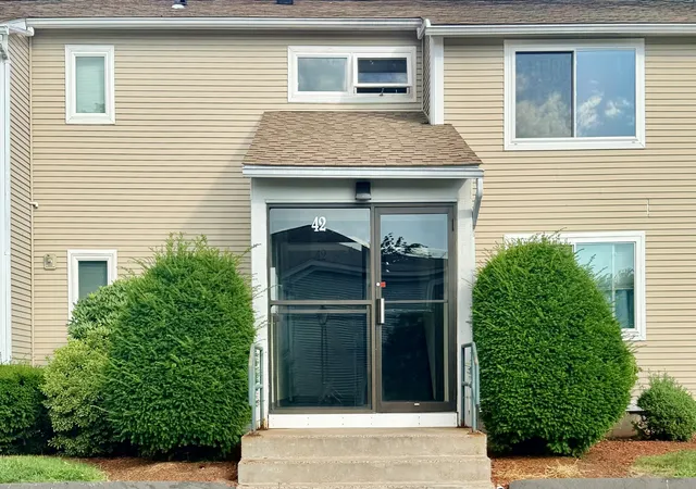 Photo 2 of Condo for sale at 42 Saint Kolbe Dr #D, Holyoke, MA 01040 | MLS# 73570610 | Listing updated on 2026-09-19