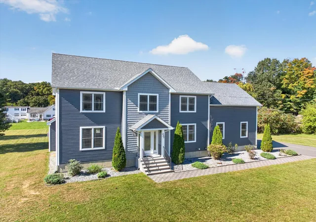 Photo 1 of Single family home for sale at 537 Southwick Rd, Westfield, MA 01085 | MLS# 73586324 | Listing updated on 2026-10-24