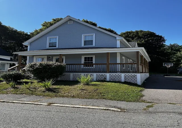 Photo 3 of Sale Pending at 201 Union St, Gardner, MA 01440 | MLS# 73573675 | Listing updated on 2026-10-07