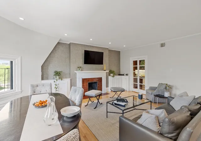Photo 3 of Condo for sale at 178 Commonwealth #7, Boston, MA 02116 | MLS# 73574122 | Listing updated on 2026-09-13