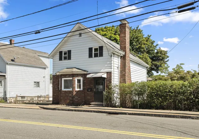 Photo 2 of Single family home for sale at 12 Boston St, Lynn, MA 01904 | MLS# 73575657 | Listing updated on 2026-10-09