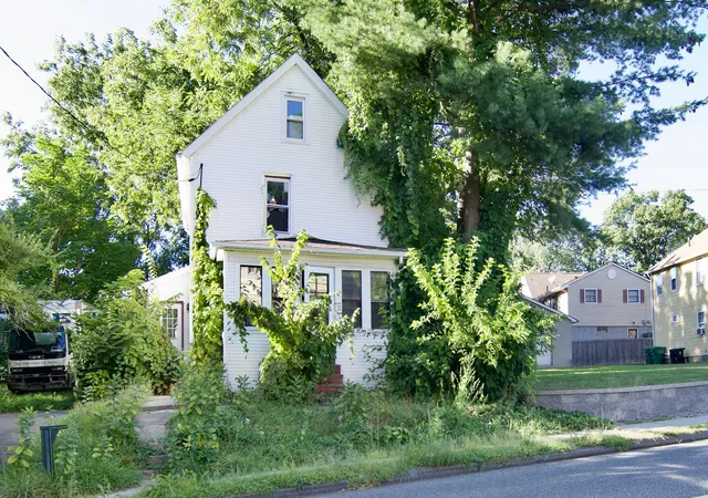 Photo 1 of Sale Pending at 193 Sheridan St, Chicopee, MA 01020 | MLS# 73579721 | Listing updated on 2026-10-07