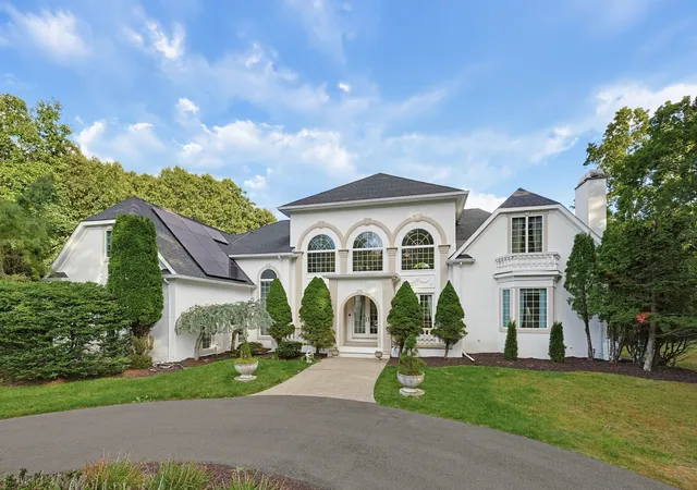 Photo 1 of Mansion for sale at 88 Fairway Dr, Seekonk, MA 02771 | MLS# 73586736 | Listing updated on 2026-10-09