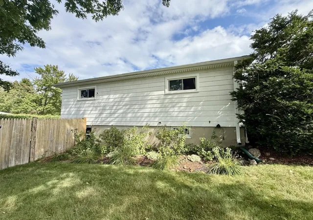 Photo 3 of Single family home for sale at 67 Briar Ter, Leominster, MA 01453 | MLS# 73574239 | Listing updated on 2026-09-22