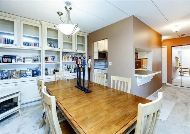 Listing Photo 5 - Condo for sale in building located at 10 Norman St, Salem, MA 01970 - Unit #502