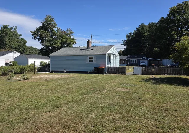 Photo 3 of Single family home for sale at 11 Brigham Rd, South Hadley, MA 01075 | MLS# 73573450 | Listing updated on 2026-10-03