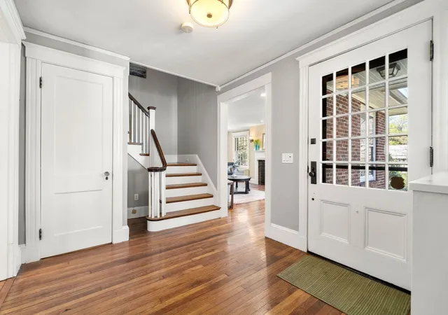 Photo 4 of Single family home for sale at 292 Pond St, Jamaica Plain, MA 02130 | MLS# 73574822 | Listing updated on 2026-09-10
