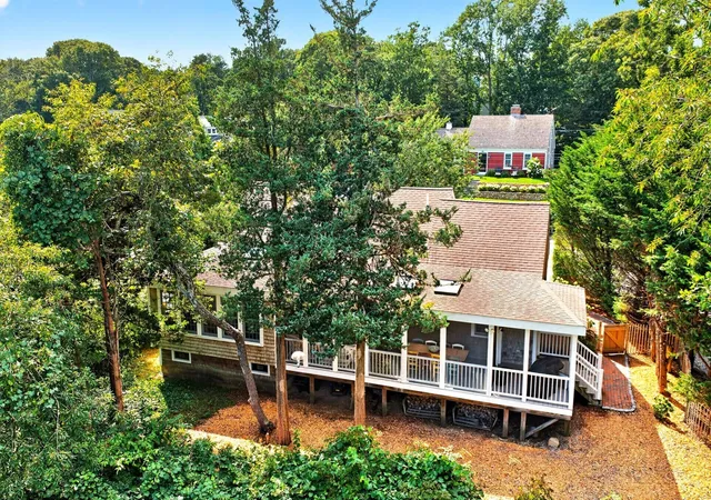 Photo 2 of Single family home for sale at 15 Bramble Ln, Dennis, MA 02638 | MLS# 73571169 | Listing updated on 2026-09-06