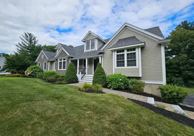 Photo 2 of Sale Pending at 6 Zaloga Way, Middleton, MA 01949 | MLS# 73575076 | Listing updated on 2026-09-14