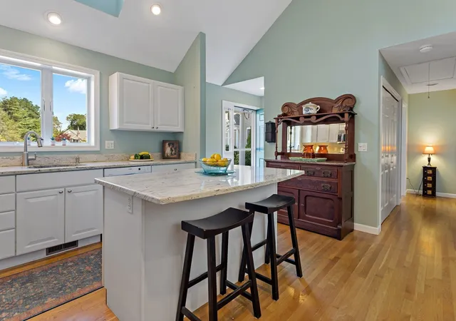 Listing Photo 5 - Condo for sale in building located at 393 N Falmouth Hwy, North Falmouth, MA 02556 - Unit #9
