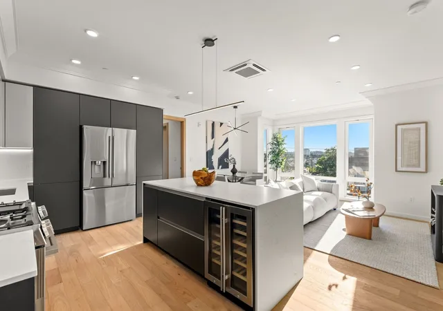 Photo 3 of Condo for sale at 388 Washington St #404, Quincy, MA 02169 | MLS# 73574926 | Listing updated on 2026-09-14