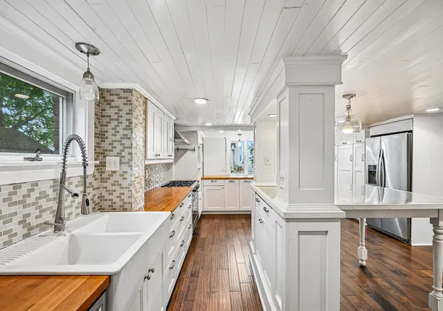 Photo 3 of Single family home for sale at 22 Claremont Ter, Swampscott, MA 01907 | MLS# 73574284 | Listing updated on 2026-09-28