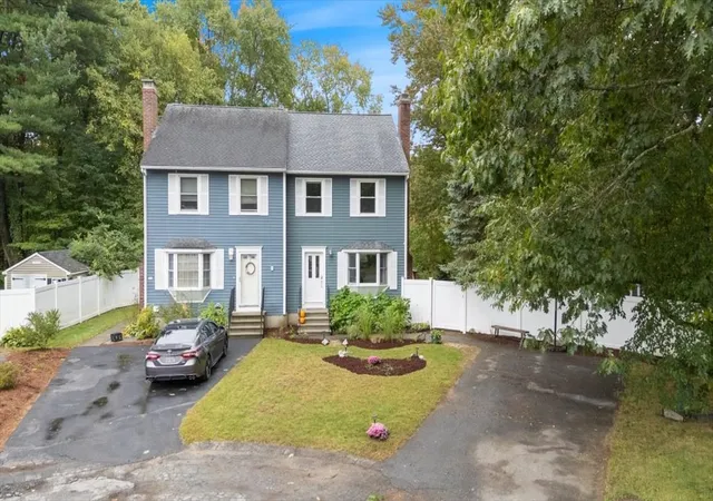 Listing Photo 5 - Condo for sale in building located at 22 Riverbank Cir, Haverhill, MA 01835 - Unit #22