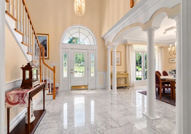 Listing Photo 5 - Condo for sale in building located at 5 Elizabeth Wy, Lynnfield, MA 01940