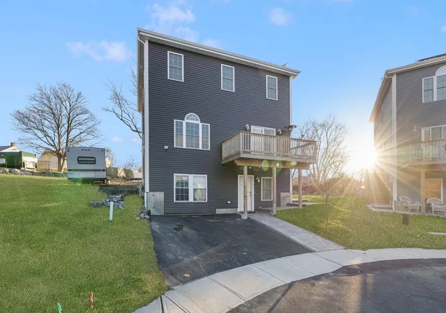 Photo 2 of Single family home for sale at 5 Vista Way, Fall River, MA 02724 | MLS# 73589051 | Listing updated on 2026-10-13