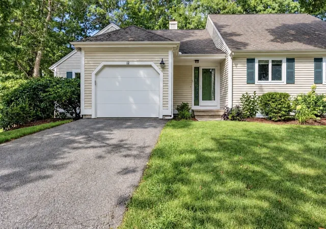 Condo for sale at 12 Pga Ln #423, Mashpee, MA 02649 | MLS# 73573474