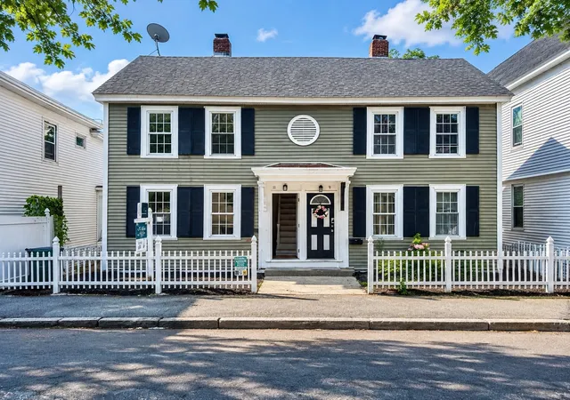 Photo 1 of Condo for sale at 11 Harrison St #11, Lowell, MA 01852 | MLS# 73582021 | Listing updated on 2026-10-12