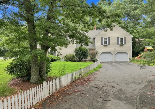 Photo 2 of Single family home for sale at 76 Carroll Dr, Foxboro, MA 02035 | MLS# 73588745 | Listing updated on 2026-10-15