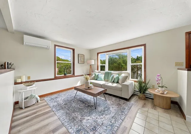 Listing Photo 1 - Condo for sale in building located at 39 Mountain St, Woburn, MA 01801 - Unit #39