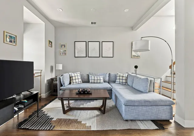 Listing Photo 1 - Condo for sale in building located at 530 Tremont St, Boston, MA 02116 - Unit #R-3