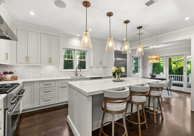 Photo 3 of Sale Pending at 2 Hemenway Ave, Melrose, MA 02176 | MLS# 73573367 | Listing updated on 2026-09-15