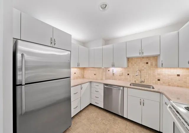 Condo for sale at 100 Parks St #27, Duxbury, MA 02332 | MLS# 73574853