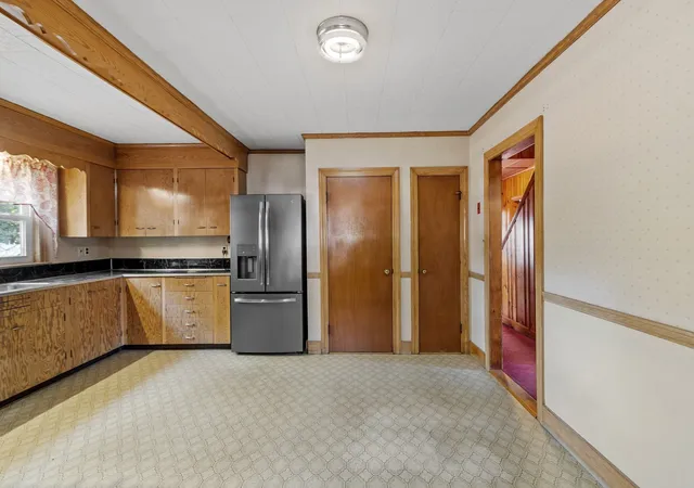Photo 2 of Single family home for sale at 24 Faulkner Ave, Wilmington, MA 01887 | MLS# 73588542 | Listing updated on 2026-10-12