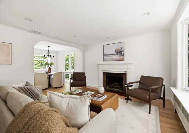 Photo 1 of Single family home for sale at 126 Lexington Rd, Lincoln, MA 01773 | MLS# 73571952 | Listing updated on 2026-09-08
