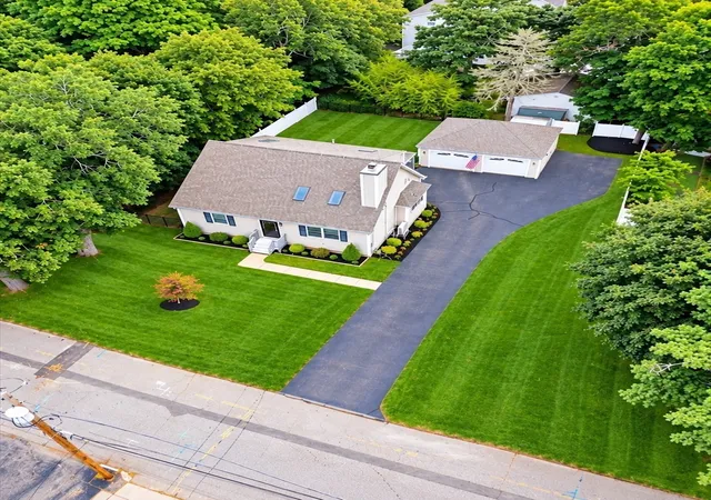 Photo 3 of Single family home for sale at 15 Crossman Ave, Attleboro, MA 02703 | MLS# 73572461 | Listing updated on 2026-09-18