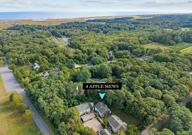 Listing Photo 4 - Condo for sale in building located at 4 Apple Mew, Sandwich, MA 02563 - Unit #4