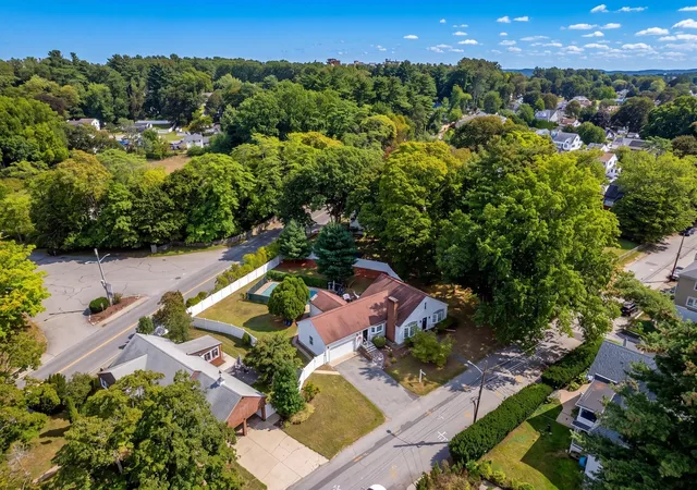 Photo 4 of Single family home for sale at 163 Oakside Ave, Methuen, MA 01844 | MLS# 73574795 | Listing updated on 2026-09-13
