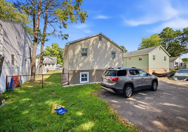 Photo 10 of Multi family home for sale at 156 158 Santa Barbara St, Springfield, MA 01104 | MLS# 73575843 | Listing updated on 2026-09-11