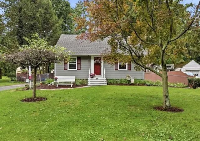 Photo 1 of Single family home for sale at 386 Parker St, East Longmeadow, MA 01028 | MLS# 73573374 | Listing updated on 2026-09-12