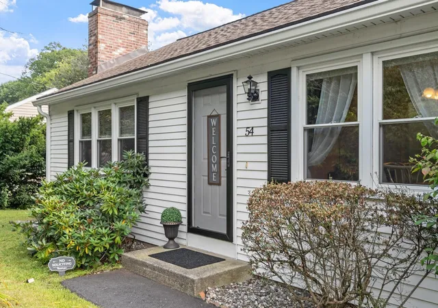 Photo 2 of Single family home for sale at 54 North St, Leominster, MA 01453 | MLS# 73572821 | Listing updated on 2026-09-12