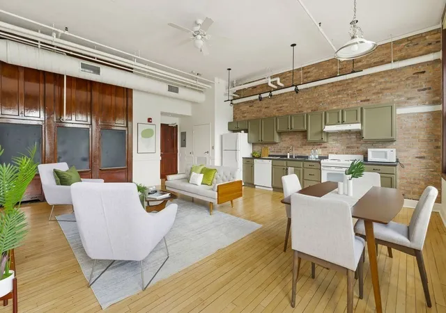 Photo 3 of Condo for sale at 948 Main St #202, Waltham, MA 02451 | MLS# 73573797 | Listing updated on 2026-09-15