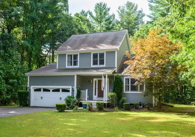 Photo 3 of Single family home for sale at 37 Phyllis Rd, Foxboro, MA 02035 | MLS# 73580605 | Listing updated on 2026-10-08