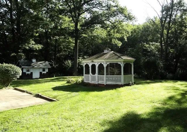 Photo 3 of Single family home for sale at 128 Sutton Rd, Webster, MA 01570 | MLS# 73572397 | Listing updated on 2026-09-10