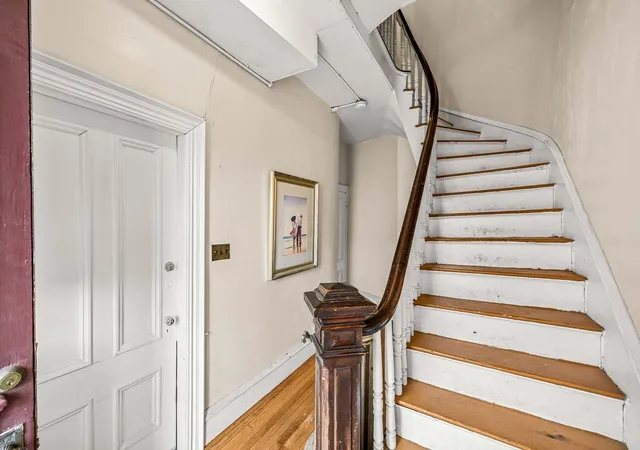 Listing Photo 4 - Condo for sale in building located at 45 Varney St, Lowell, MA 01854